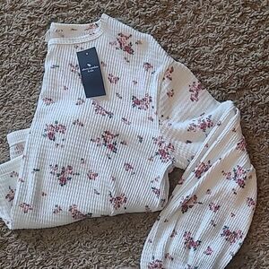 Abercrombie Kids Floral Textured Top